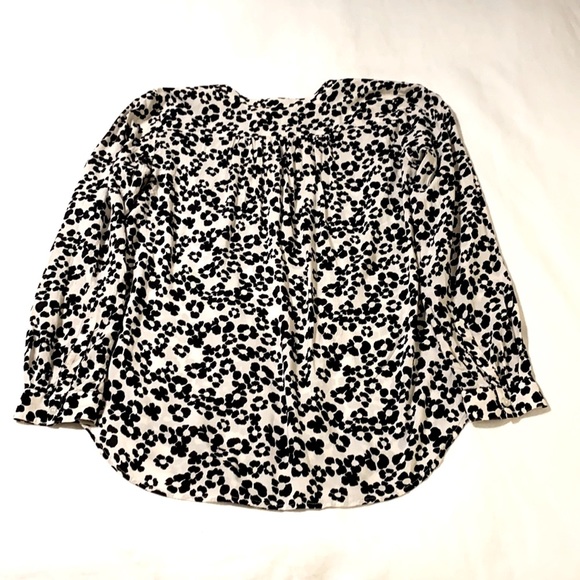 Ann Taylor LOFT Floral Henley Tunic - Picture 4 of 8